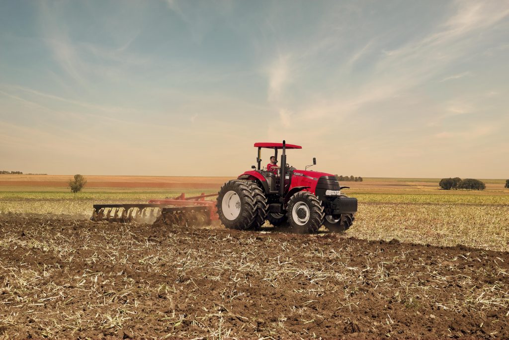 Puma 155 Rops Case IH étend sa célèbre gamme de tracteurs Puma - Agriculture du Maghreb