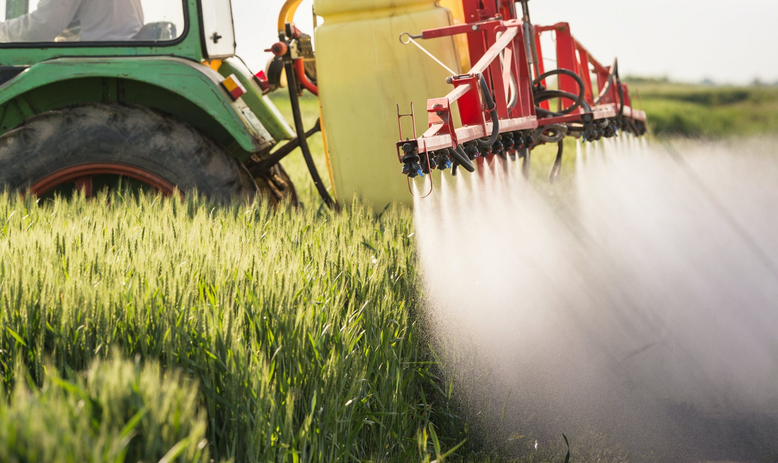 Pesticides à usage agricole:  Quelles alternatives en cas d’interdiction ?